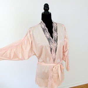 Vintage Darling Short Robe Pink Satin and Lace with Sash Belt Size Small SW10